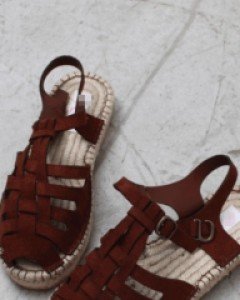 vacation sandals