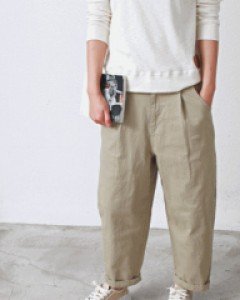 Tapered span pleated pants-3Color