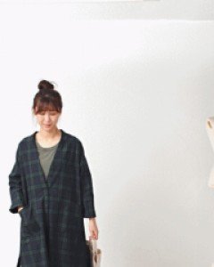 V-neck check long jacket-2 Colors