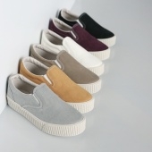 Kelly Tongue Slip-on C082746