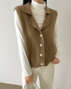 Cozy Collar Knitwear Vest