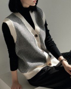 Jio Patterns color matching Vest