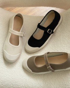 Bebe Merijane Slip on