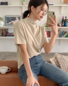 Solid Spandex Half-Neck Turtleneck T-Shirt