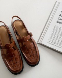 Leather slingback loafer