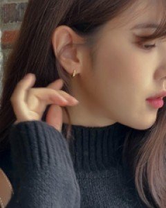 mond gold earring
