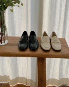 Square Daily Loafers