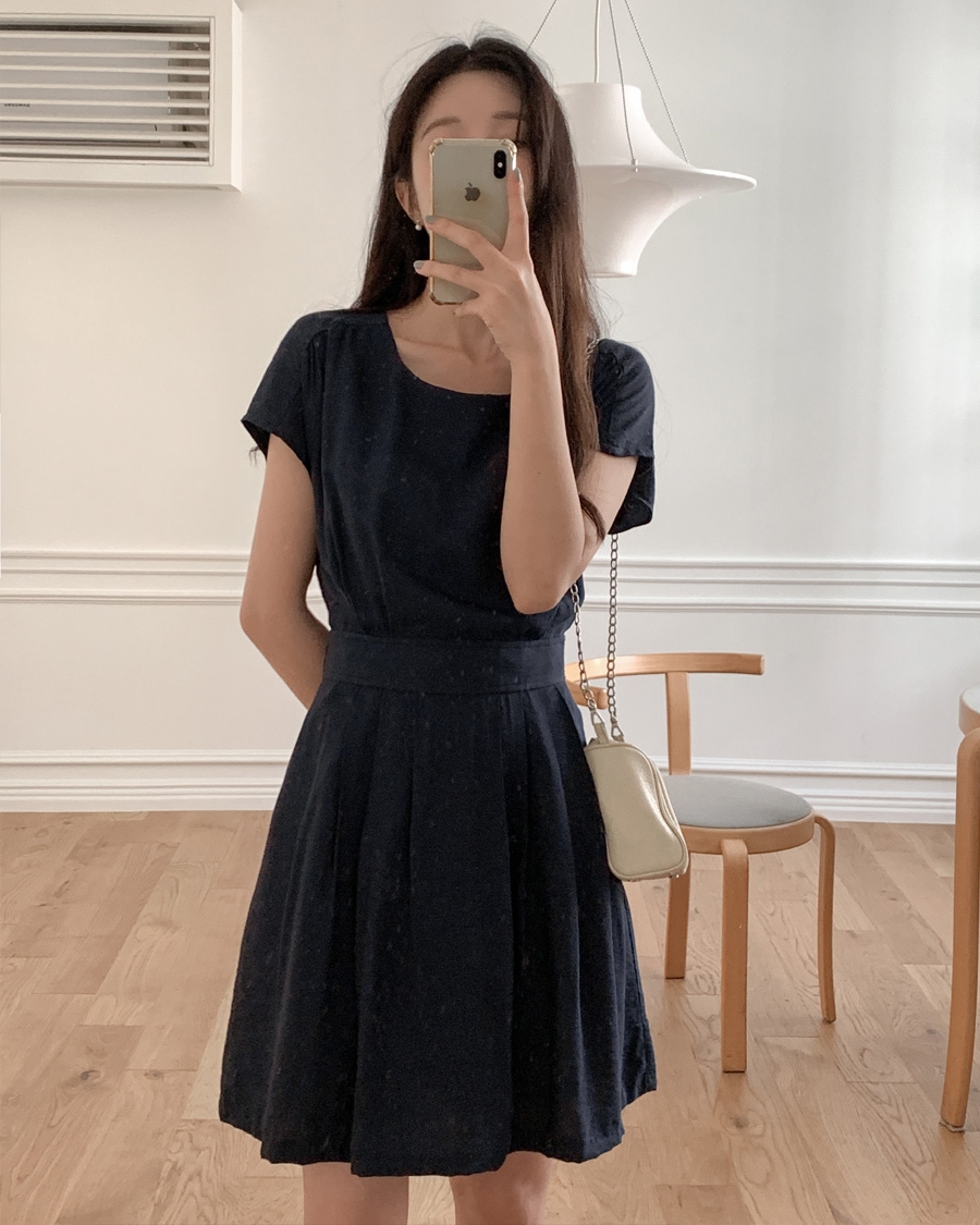 CHERRYKOKO Midi Dress 75337