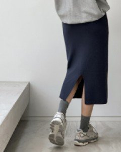 Bowl Soft Knit Skirt