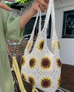 Sunflower Knit Bag