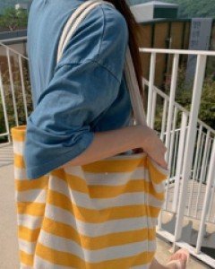 striped beach bag