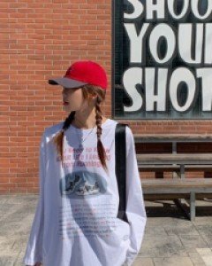 Sneakers printed long sleeve t-shirt