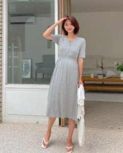 Maternity*[cap built-in] comfortable no-bra breastfeeding dress