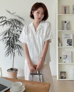 Maternity* Soanne Gold Shirt