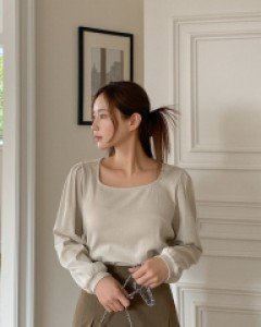 [EVELLET] Charming Ribbed Puff Long-sleeve Tea Blouse