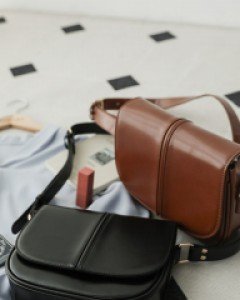 Riobe Leather Cross Bag