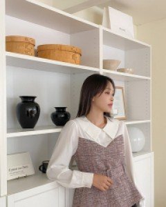 [EVELLET] Roted Tweed Contrast Blouse