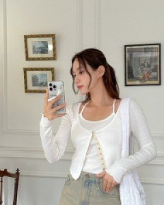 [EVELLET] Sloan Ribbed Sleeveless Cardigan SET