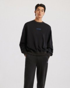 정전기 방지Untact V2 light moving embroidery sweatshirt jogger pants black set (unisex)