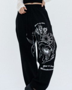 [PPG X FANCY] MOONSTRUCK LETTERING JOGGER PANTS (BLACK)_F23PG1016