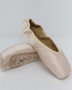 Degas_Etudes Pointe Shoes 드가 에뛰드 토슈즈