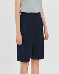 tailored bermuda shorts (2 colors)