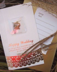 Antique Wedding Card -하트안의 비둘기 커플과 깃털