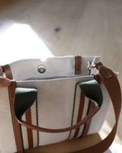 二쇰Ⅴ Canvas bag