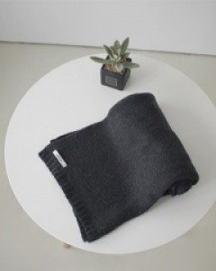 Share muffler (wool 80%)