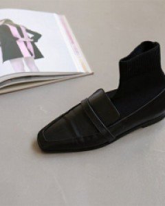 SOCKS loafers