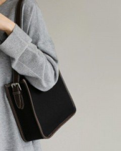 Square canvas bag