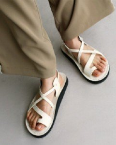 Smith's Flip Flop Sandals