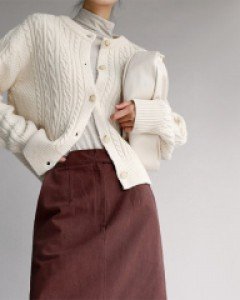 Cable Round Neck Wool Cardigan