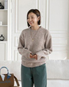 Howling wool knit