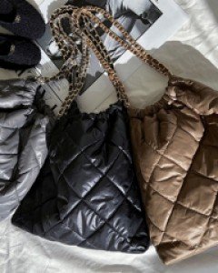 Chardin quilted chain shoulder bag