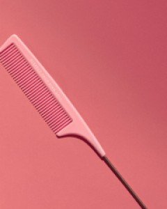 Care item) Iron core Tail comb